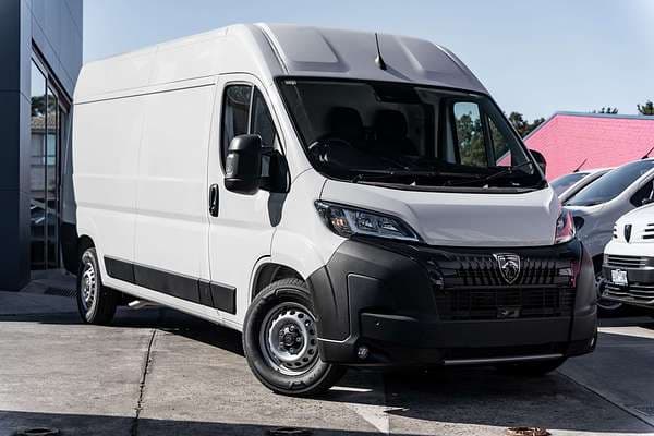 2025 Peugeot Boxer