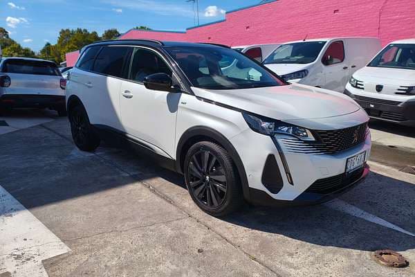 2022 Peugeot 5008